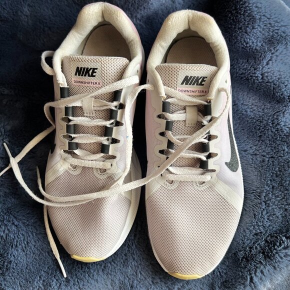 Nike Womens Downshifter 8/Vast Grey/Black/Pink Foam/ Size 8- Womens Running Shoe - Picture 4 of 14